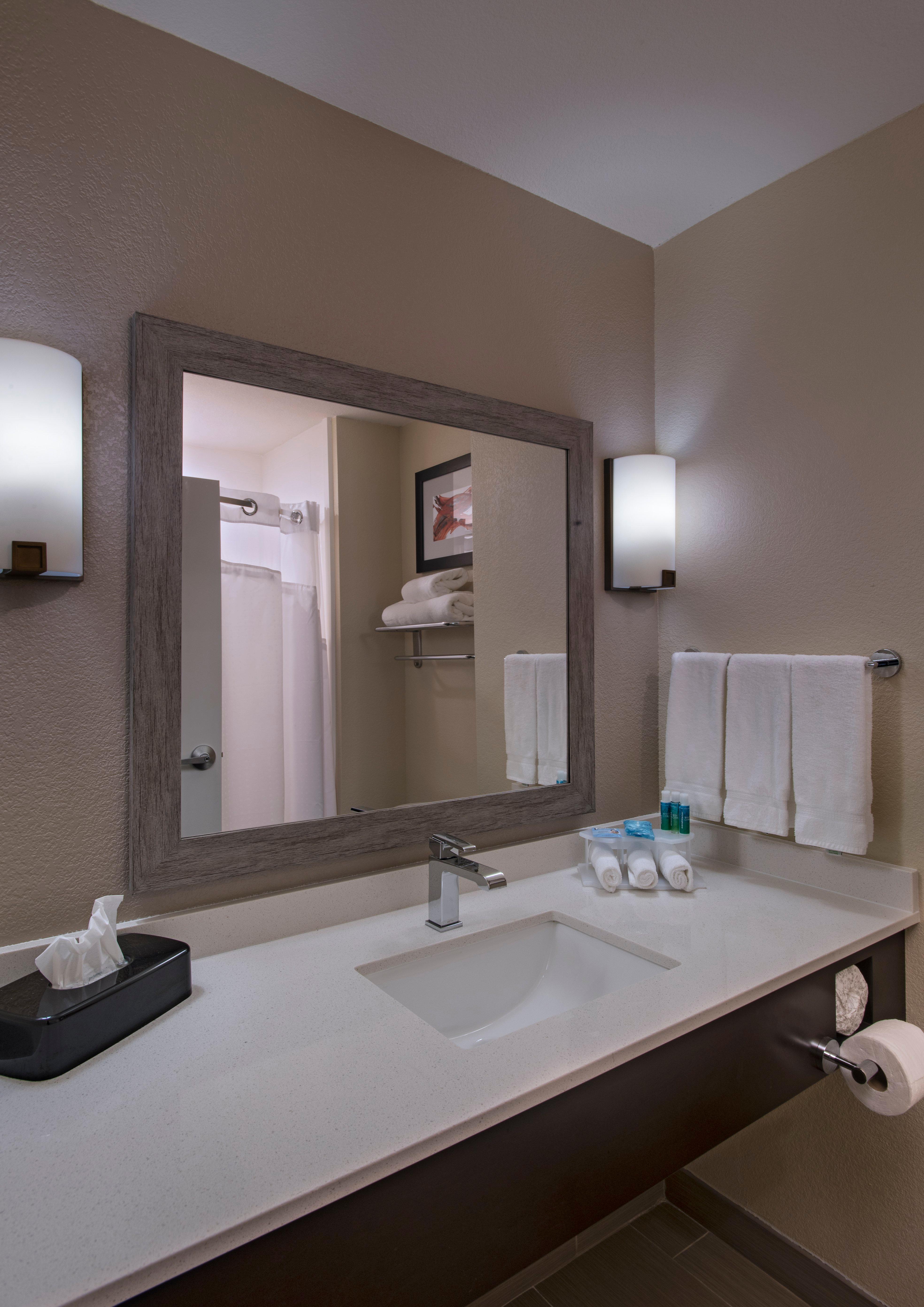 Holiday Inn Express & Suites Austin NW - Four Points Extérieur photo