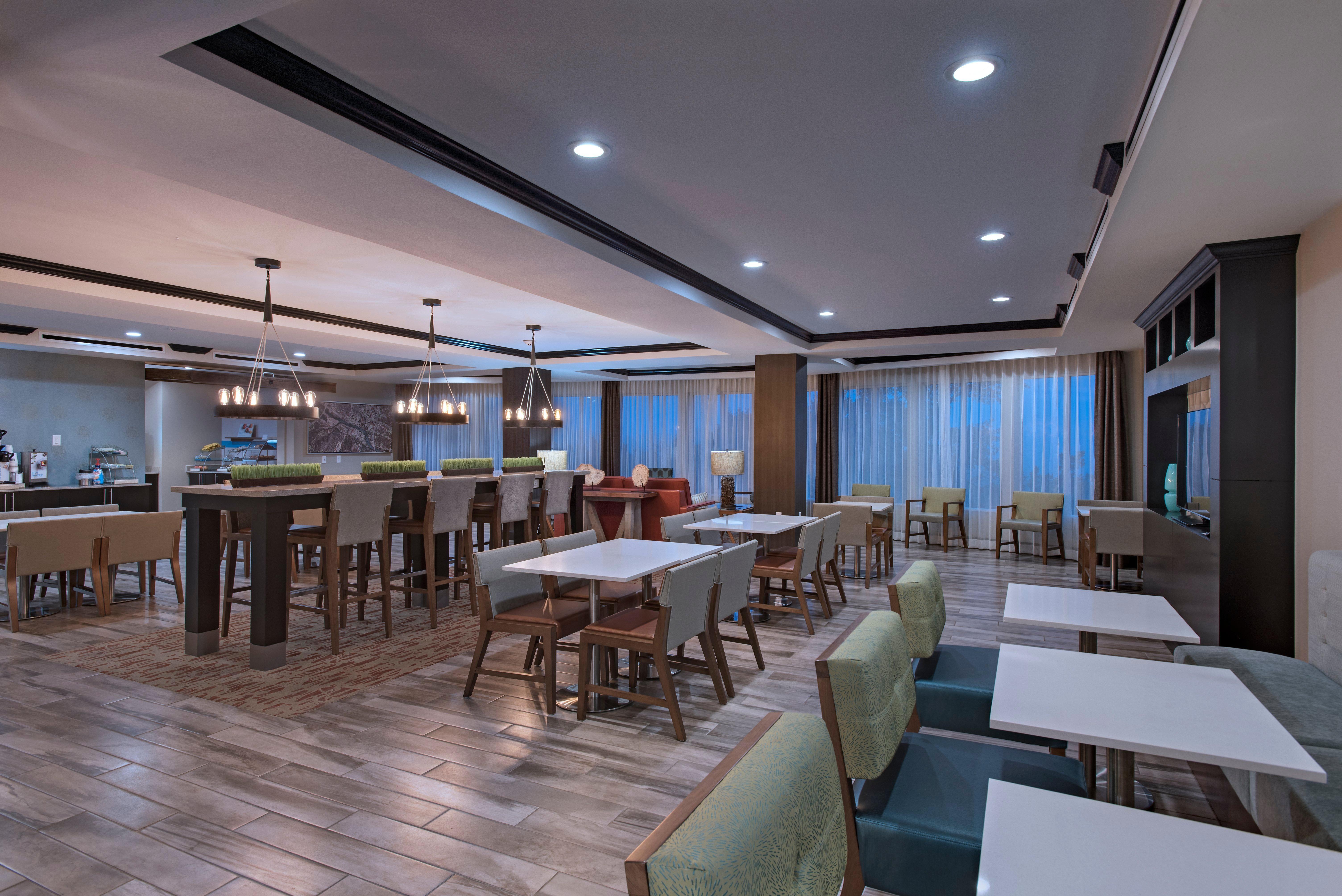 Holiday Inn Express & Suites Austin Nw - Four Points By Ihg Extérieur photo